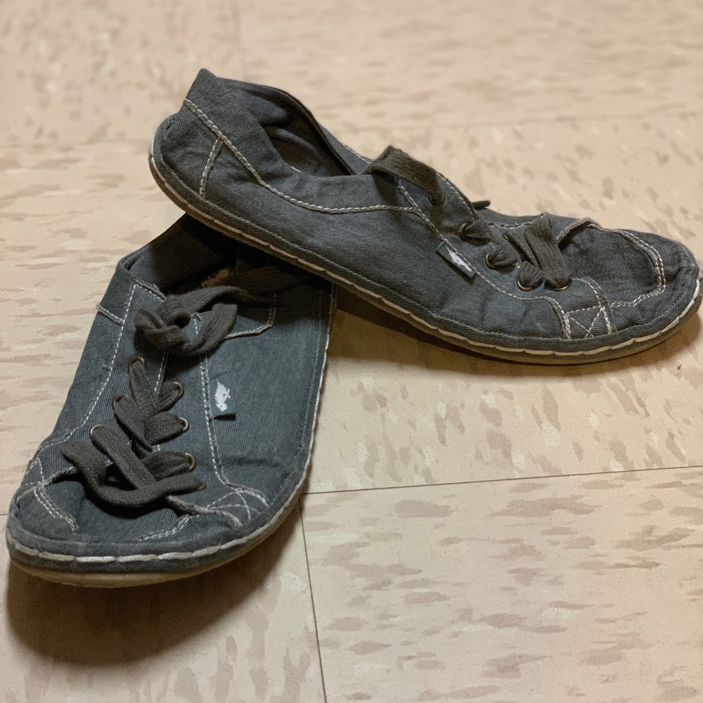 Rocket Dog shoes